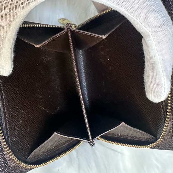 💯 Authentic Louis Vuitton Damier compact wallet - Picture 10 of 15